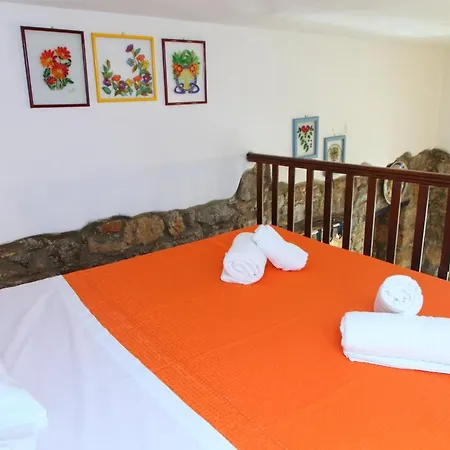 Casa Saraceni * Cefalu